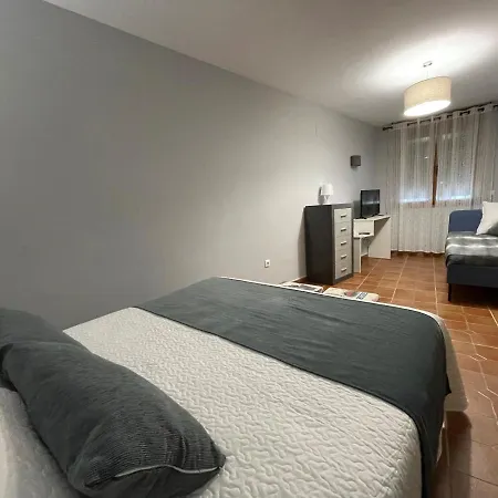 El Griel No Disponemos De Recepción Física Frühstückspension Hervás